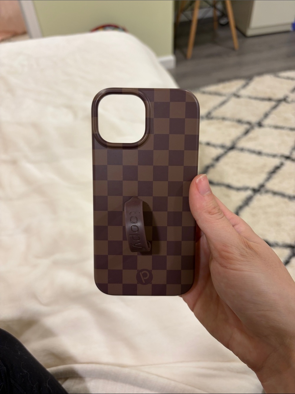 Loopy Case - like new - iphone 15
